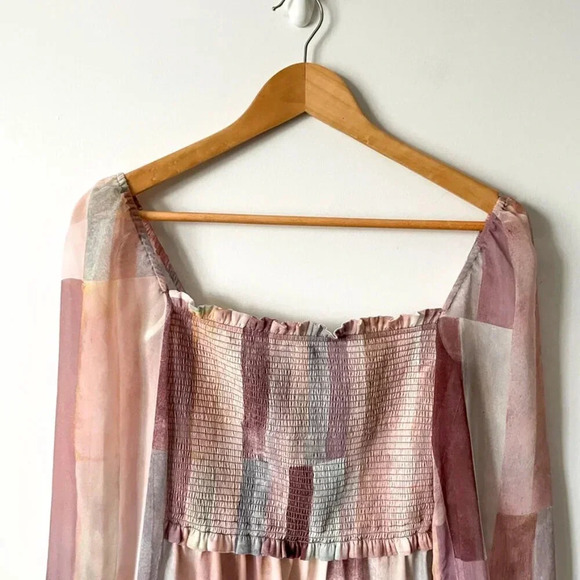 Aritzia Wilfred Tempest Smocked Chiffon Mini Dress Heirloom Pink Sage Size XS - Picture 3 of 6